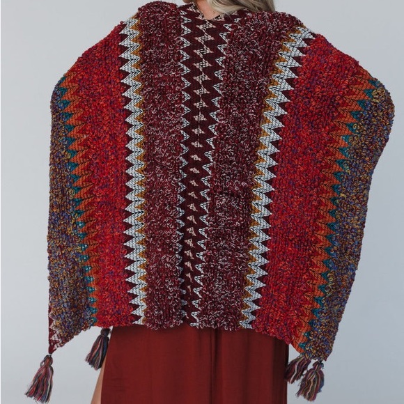 Colorful Crochet Patterned Ruana in Maroon - Picture 3 of 15